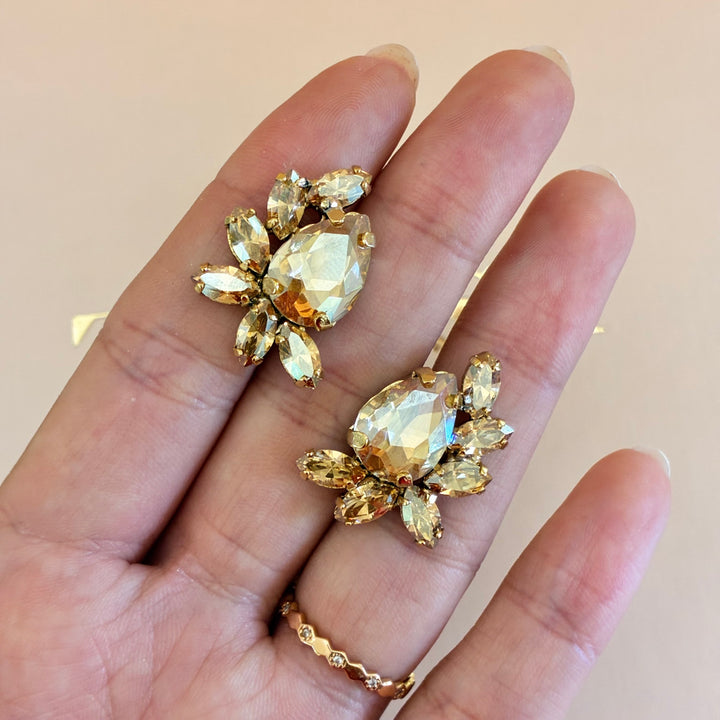 Champagne teardrop gold plated set