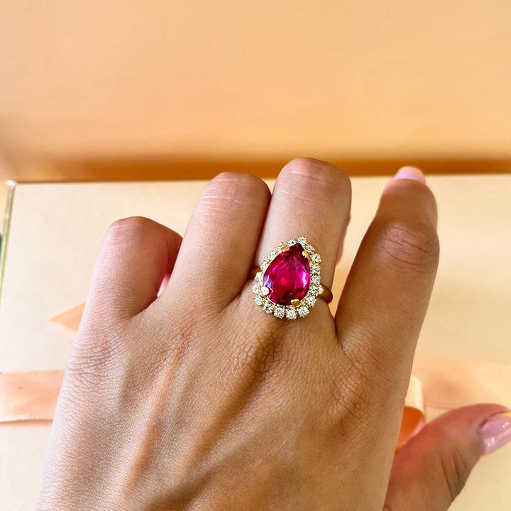 Fuchsia teardrop preciosa crystals ring