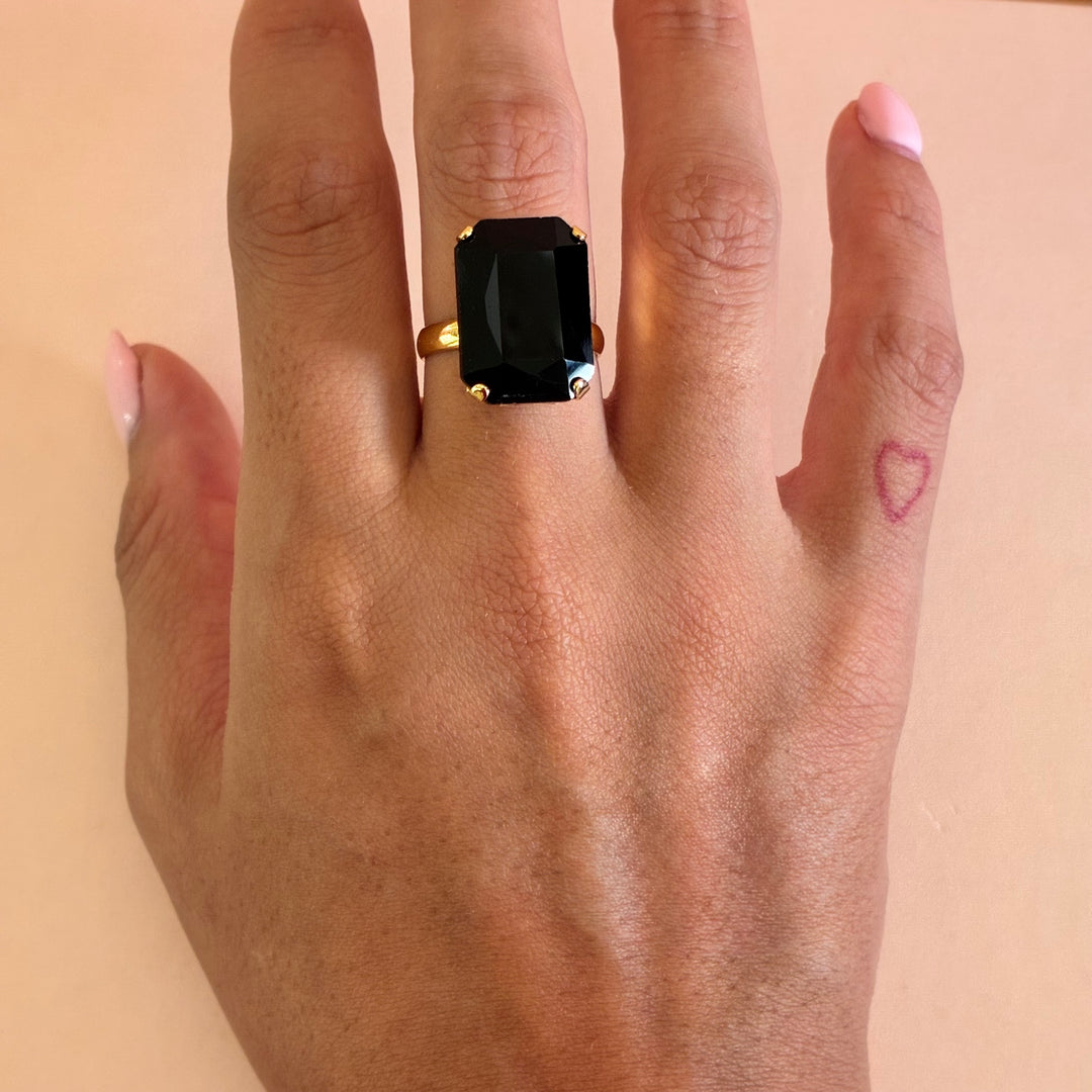 Black rectangular Preciosa crystals set