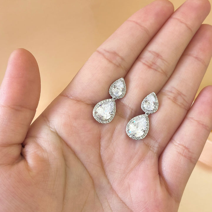 Silver zircone teardrop earrings