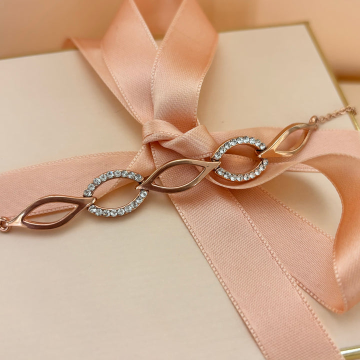 Dainty bracelet