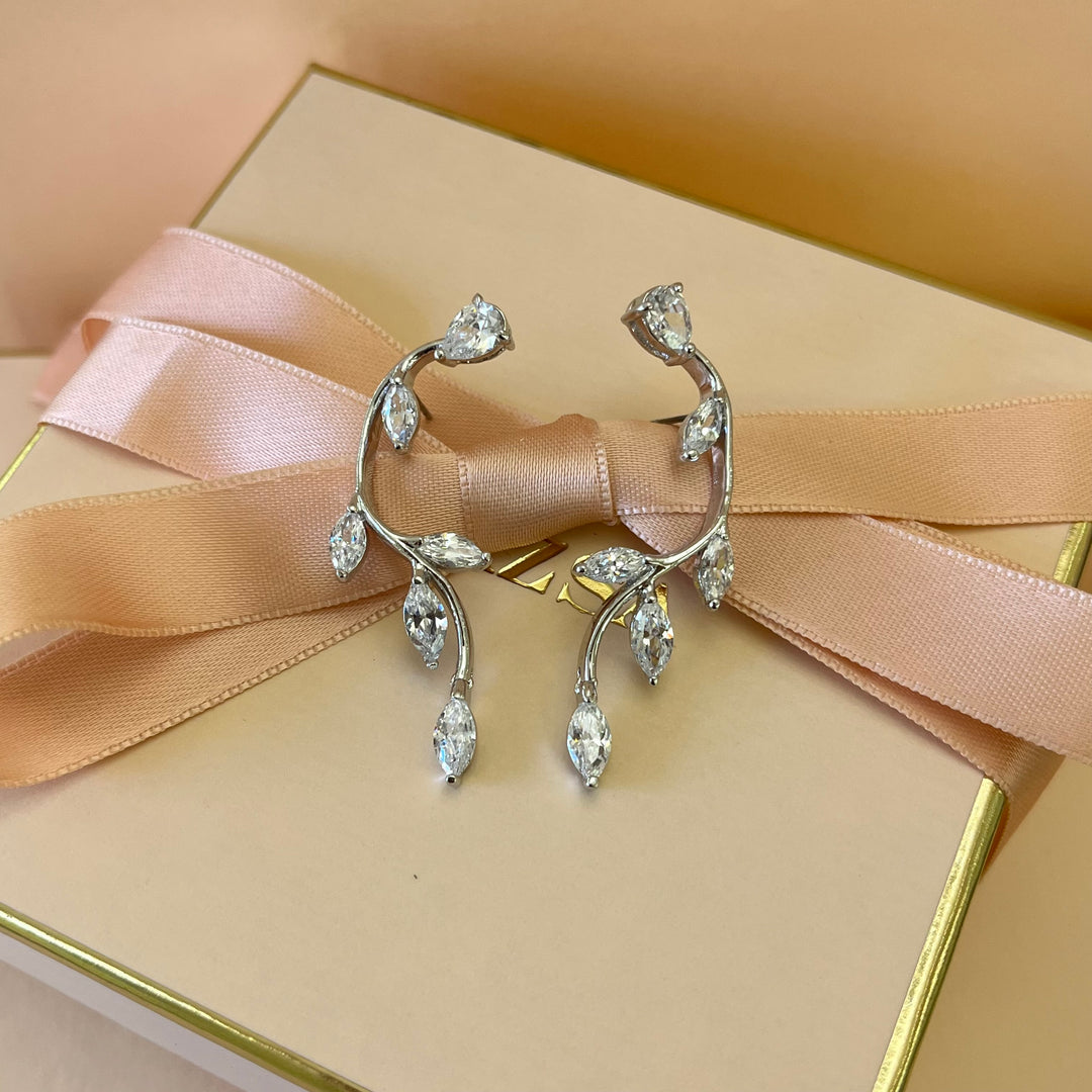 Silver zircone marquise earrings