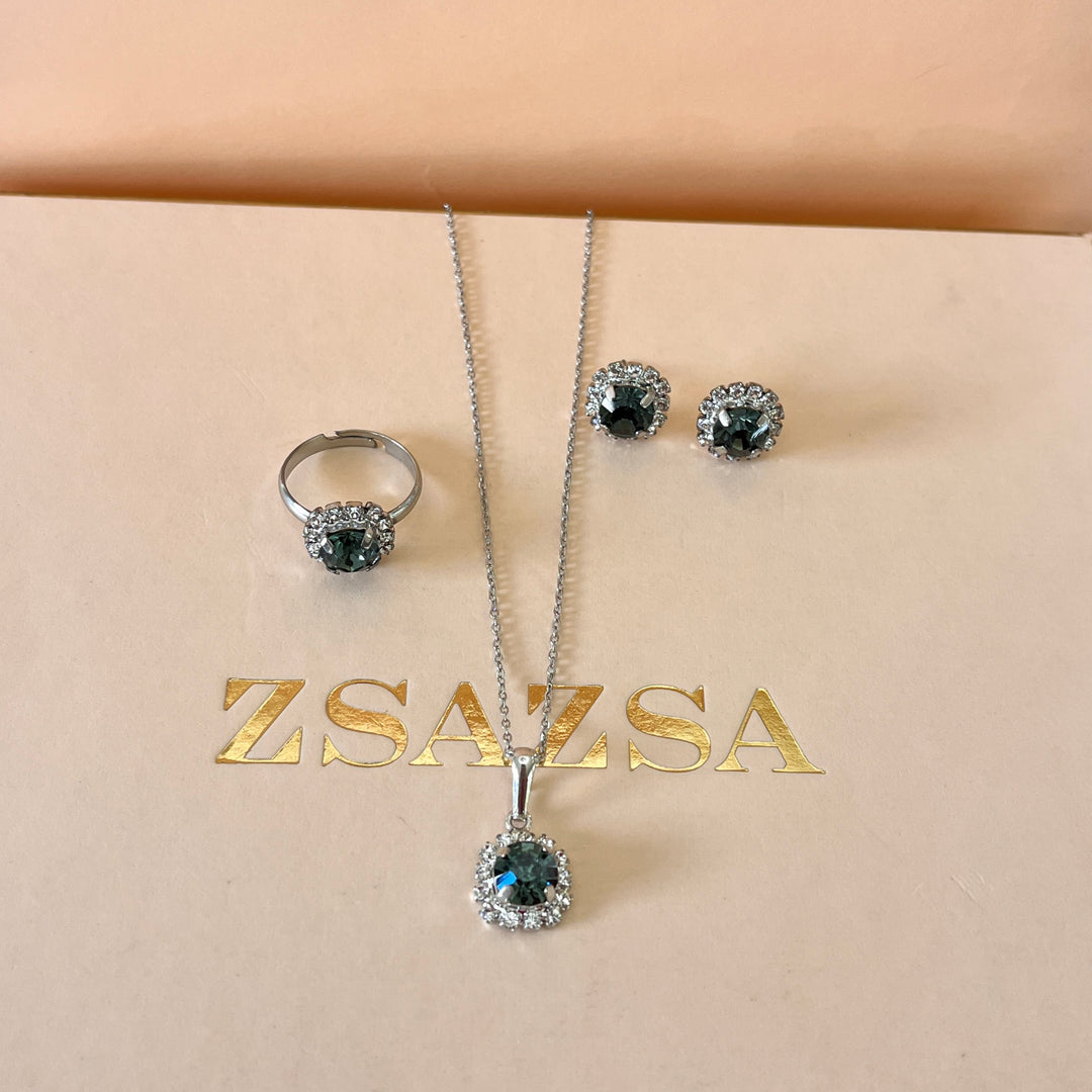 Grey flower preciosa crystals set