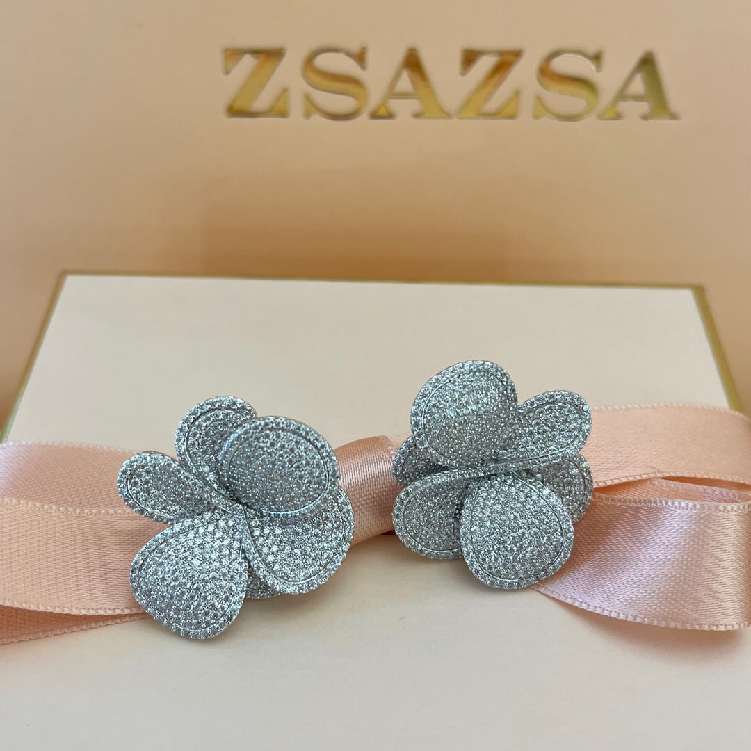 Silver zircone flower studs