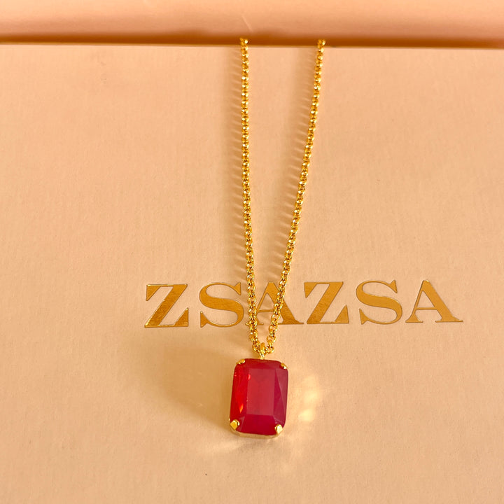 Coral rectangular preciosa crystals set