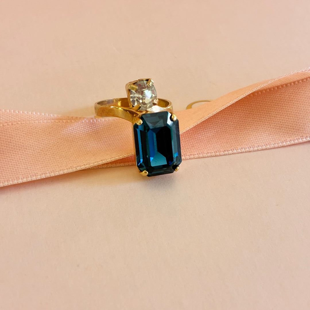 Rectangular navy blue preciosa crystals ring
