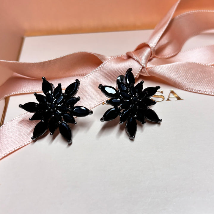 Flower all black rhinestone studs