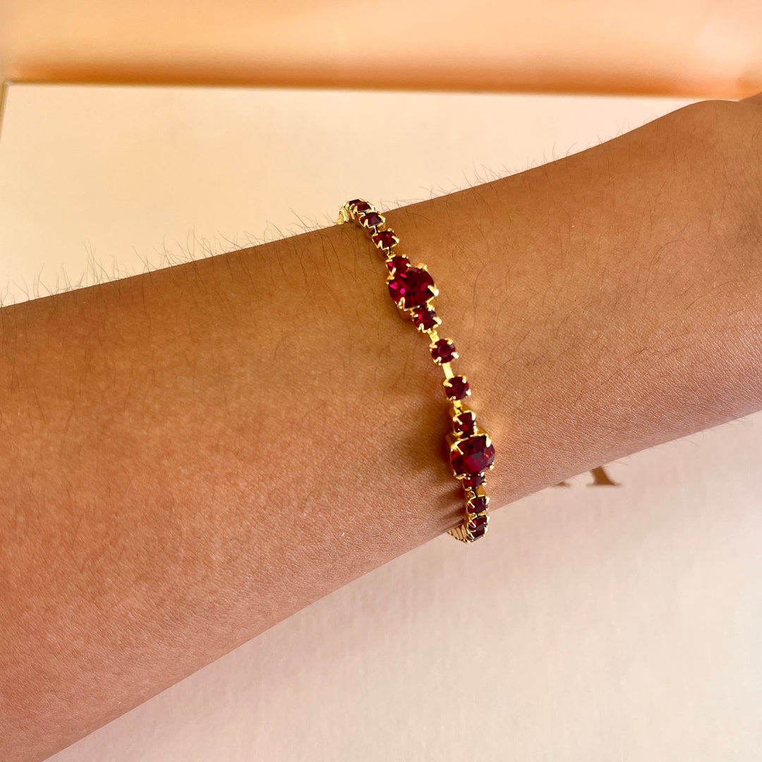 Dark red preciosa crystals bracelet