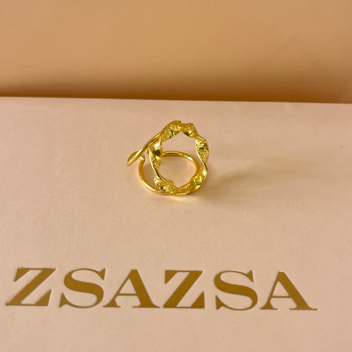 Twisted circle gold handmade set