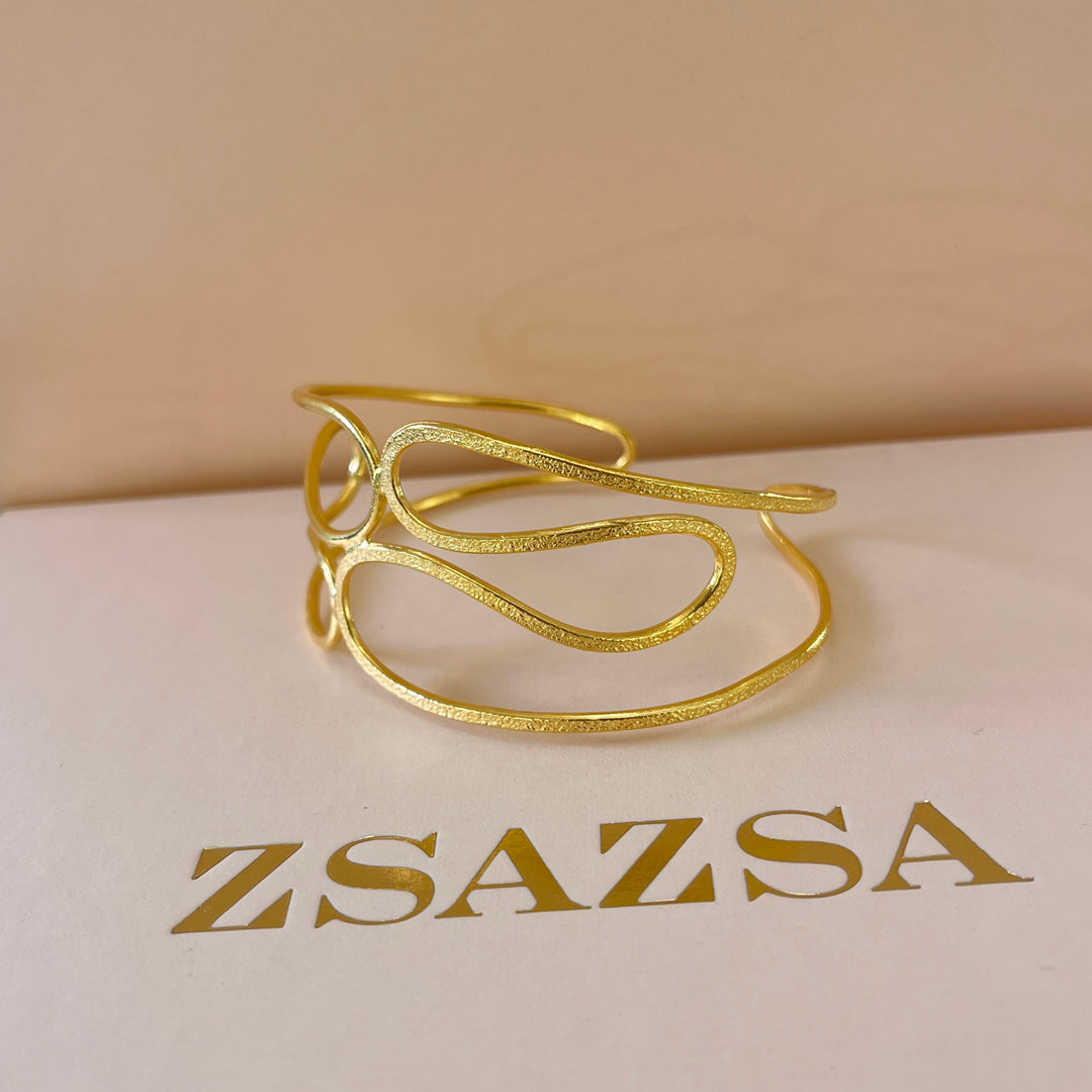 Twisted gold handmade bangle and ring
