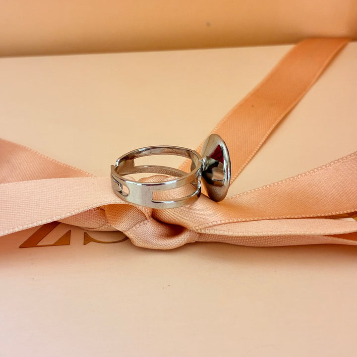 Royal blue round silver ring