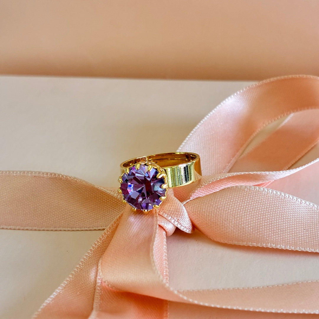 Lilac Preciosa crystals gold plated ring