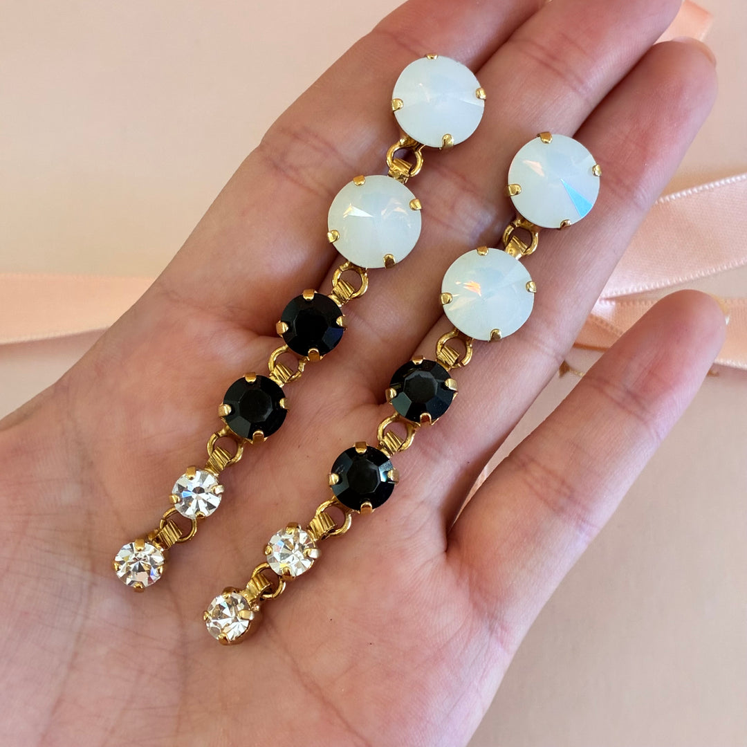 Black and white preciosa crystals set