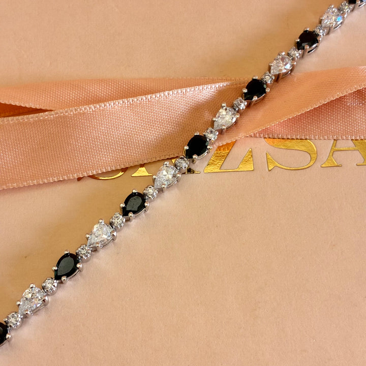 Teardrop black dainty zircone sterling silver bracelet