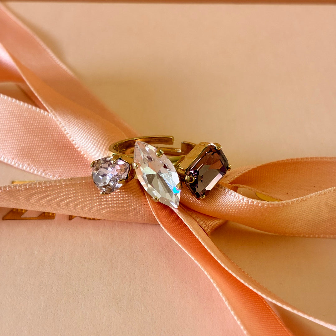 Elegant lilac and pink Swarovski crystals set