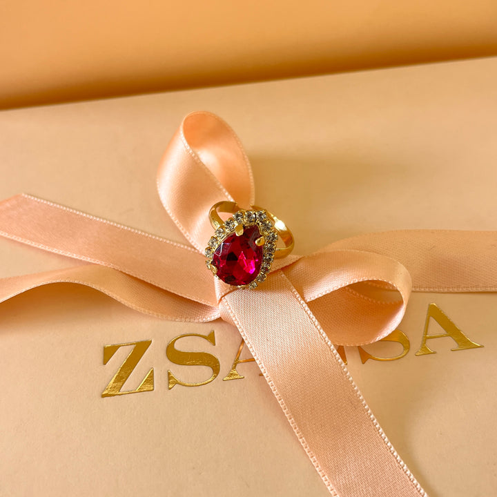 Fuchsia teardrop preciosa crystals ring