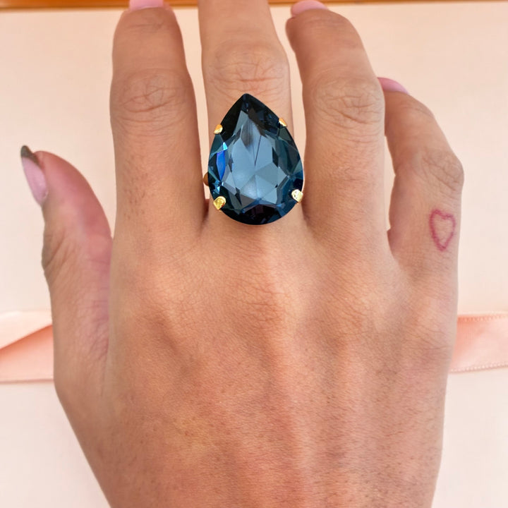Big teardrop navy blue gold plated ring