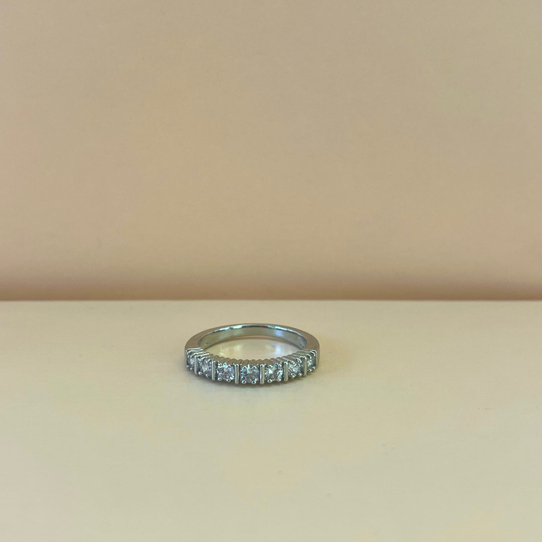 Band zircone ring