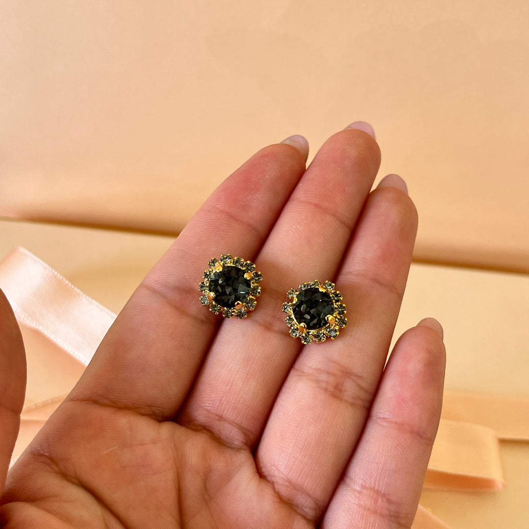 Grey flower preciosa crystals studs