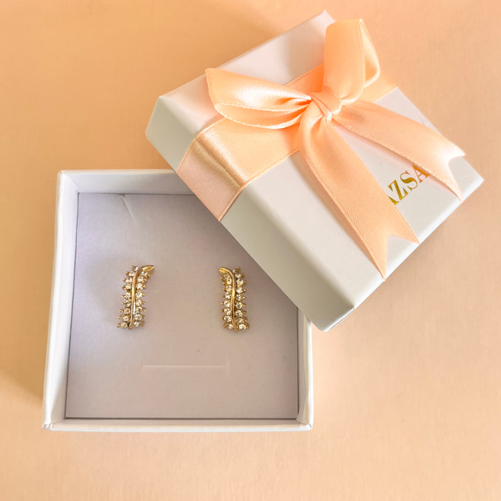 Rhinestone gold plated earring