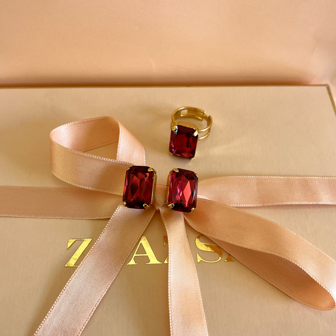 Red rectangular Swarovski crystals studs and ring