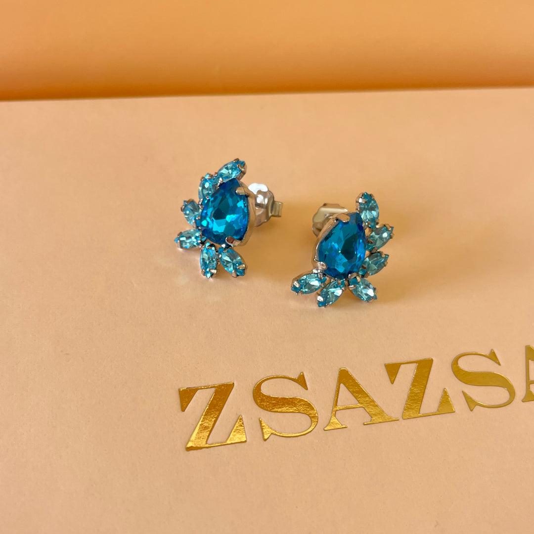 Turquoise Swarovski crystals studs and ring