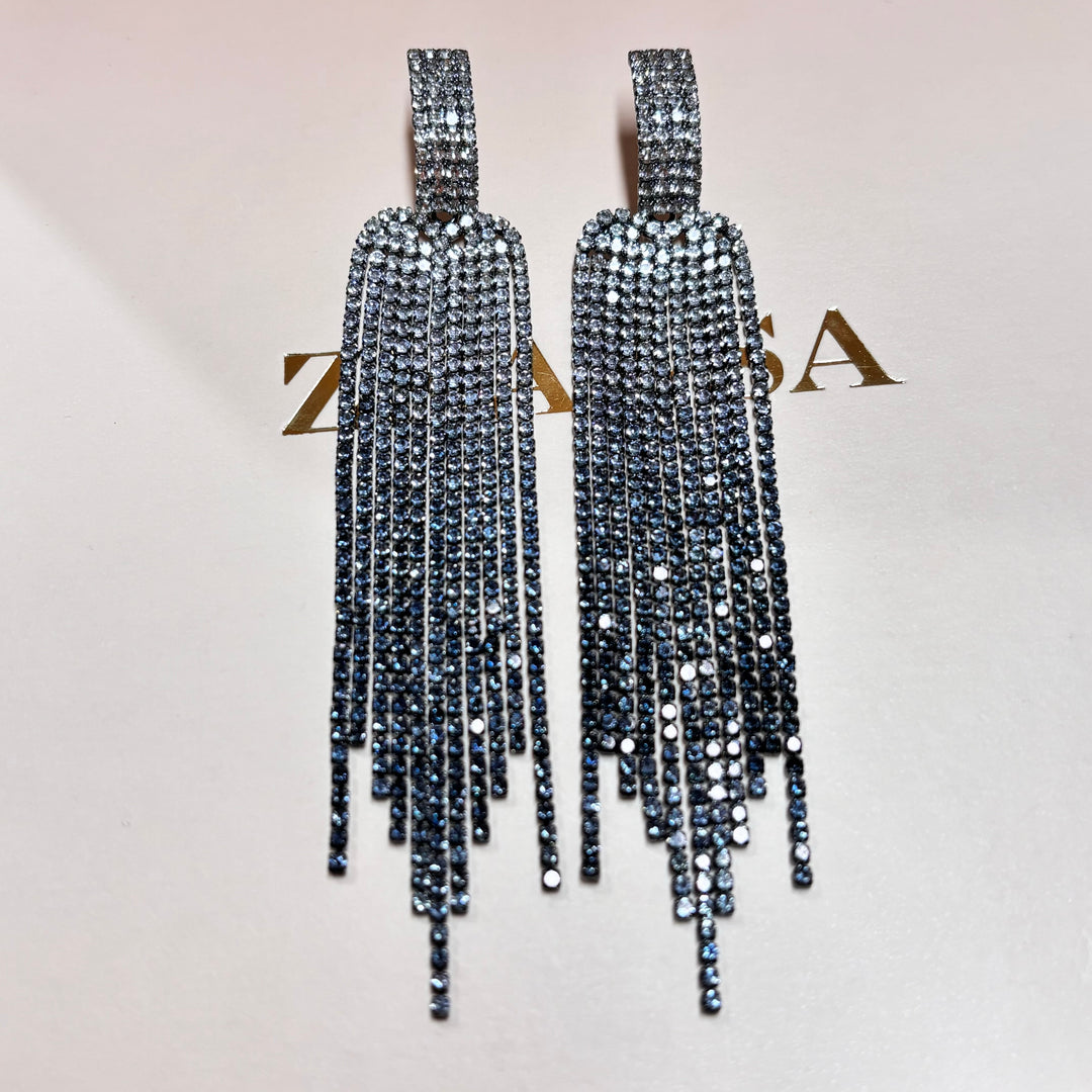 Elegant grey earrings