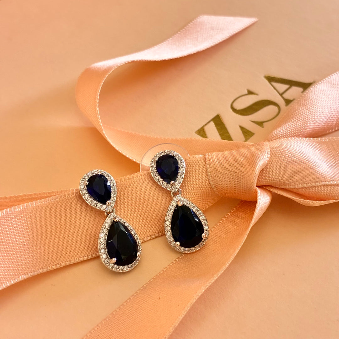 Double teardrop navy blue zircone earrings