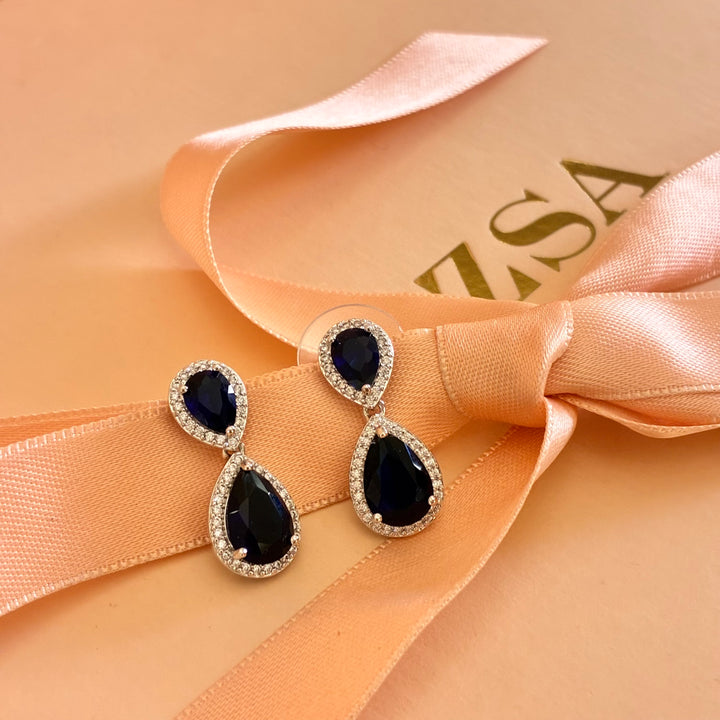 Double teardrop navy blue zircone earrings