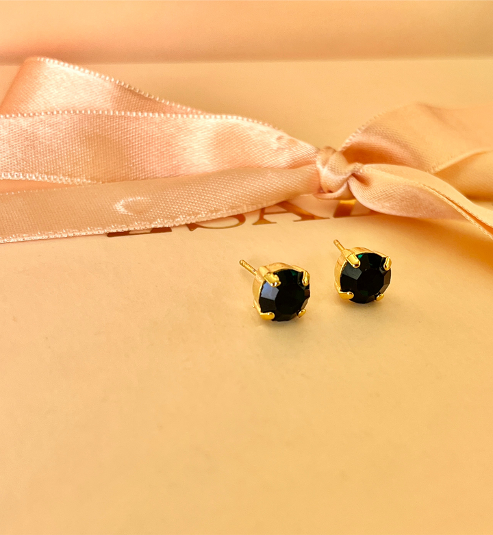 Dark green preciosa crystals studs