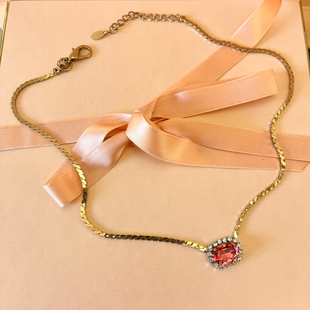 Fuchsia Swarovski crystals set