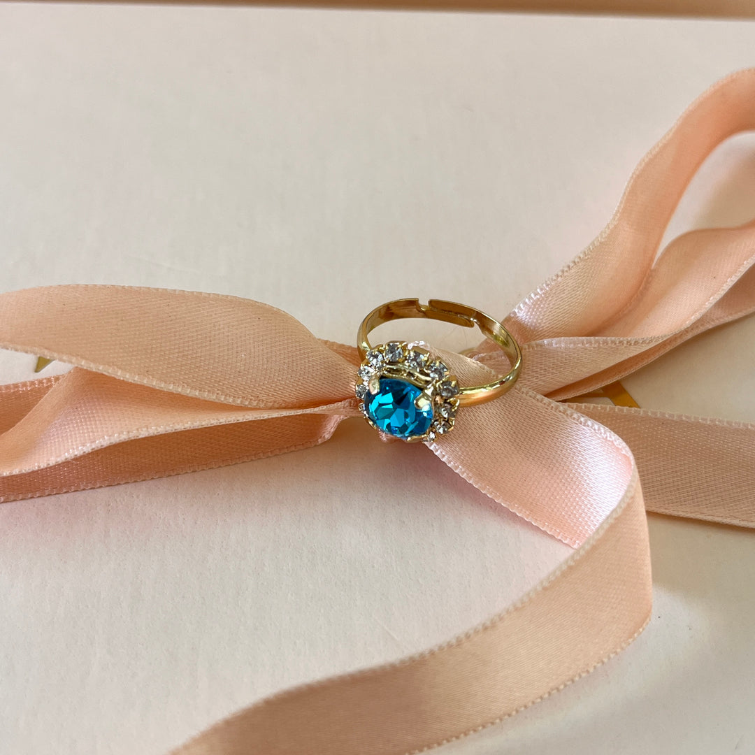 Turquoise Swarovski crystals set