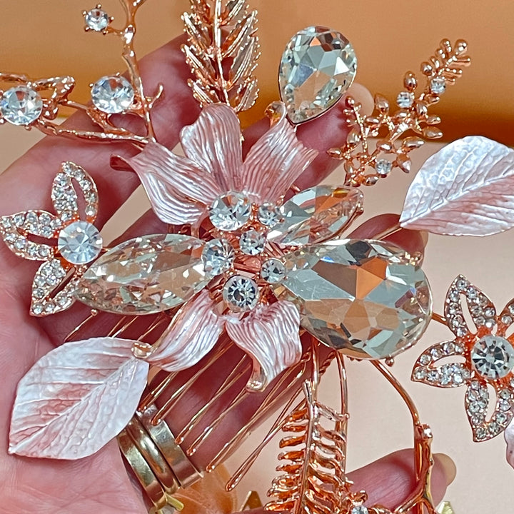 Statement rose gold comb