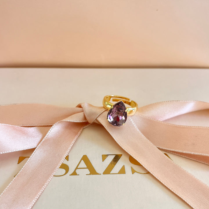 Mauve teardrop Swarovski crystals ring