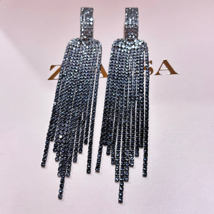 Elegant grey earrings