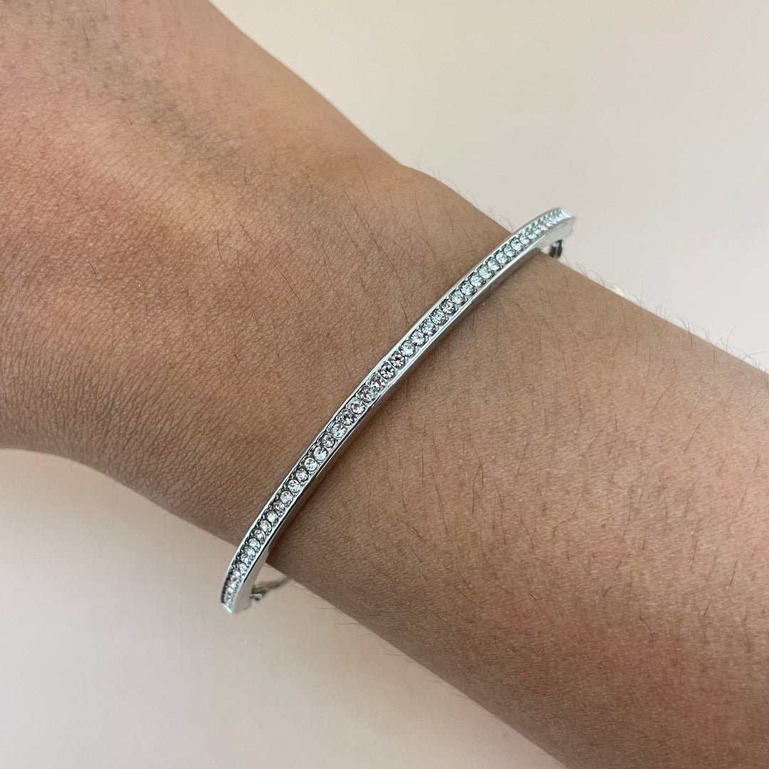 Dainty bracelet