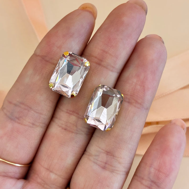 Light pink Preciosa crystals gold plated square set