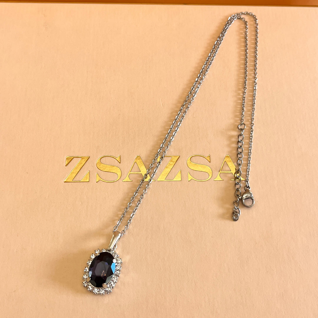 Purple oval preciosa crystals set