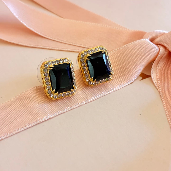 Rectangular black zircone studs