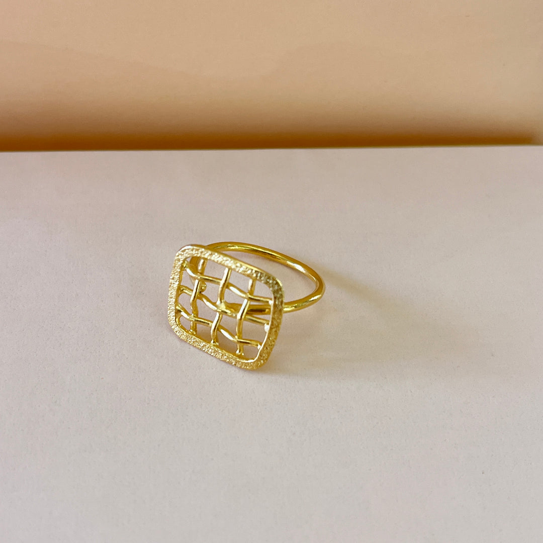 Grid gold handmade set