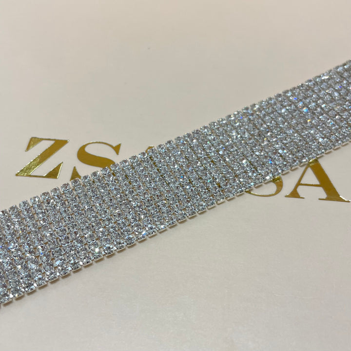 Elegant silver bracelet