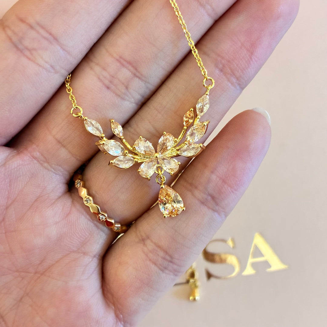 Flower marquise peach zircone set