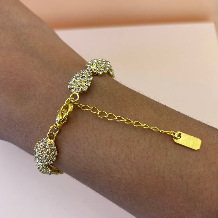 Elegant rhinestone bracelet