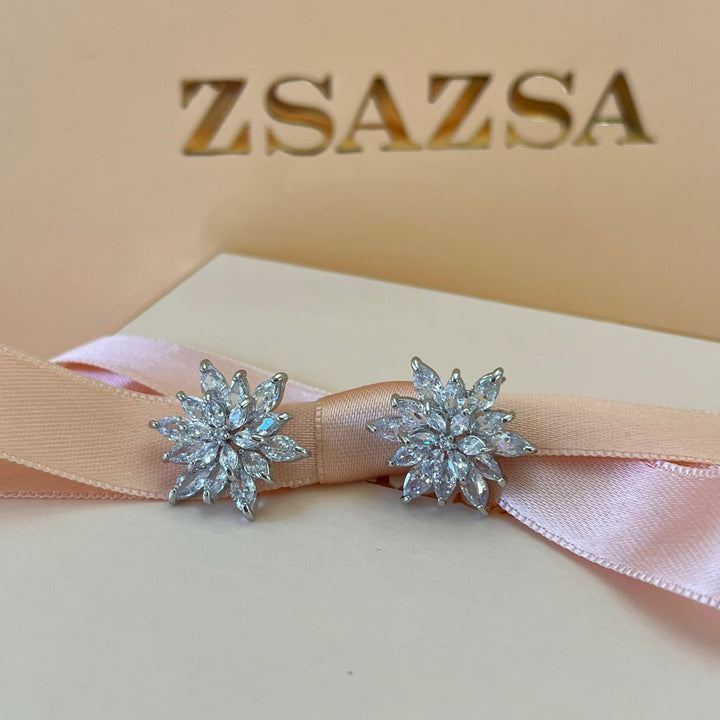 Silver zircone marquise flower studs
