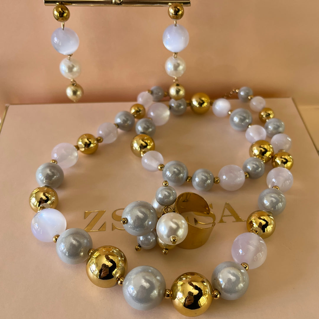 White & grey resin set