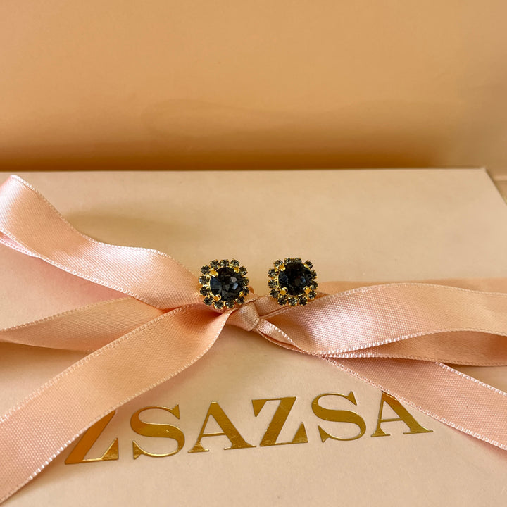 Grey flower preciosa crystals studs