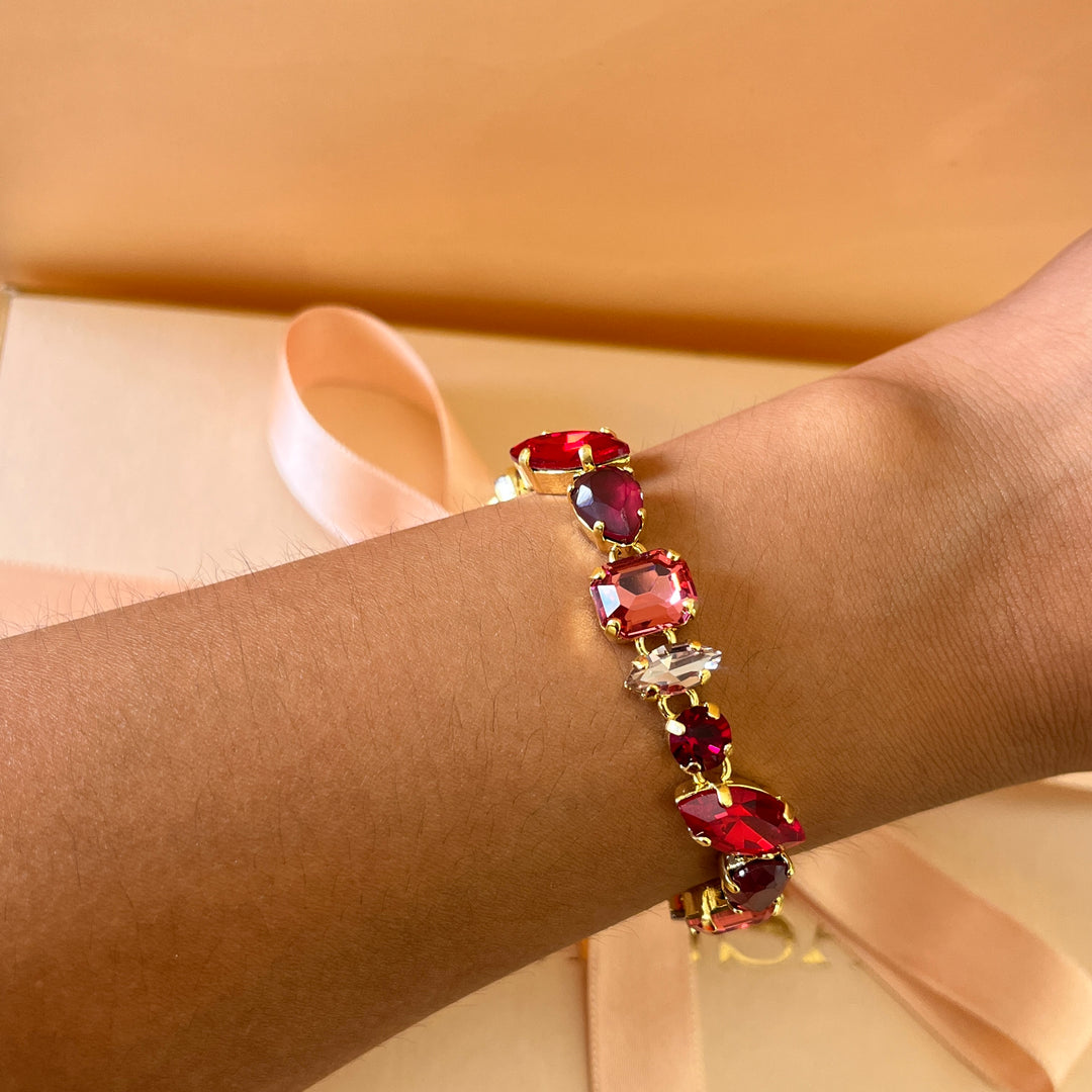 Shade of red Swarovski crystals earrings and bracelet