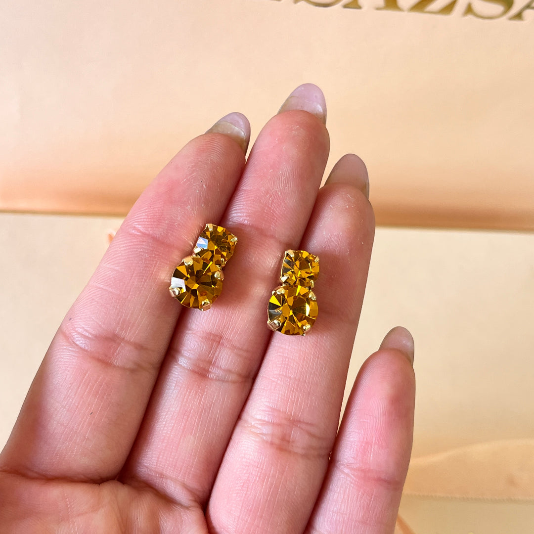 Topaz preciosa crystals studs