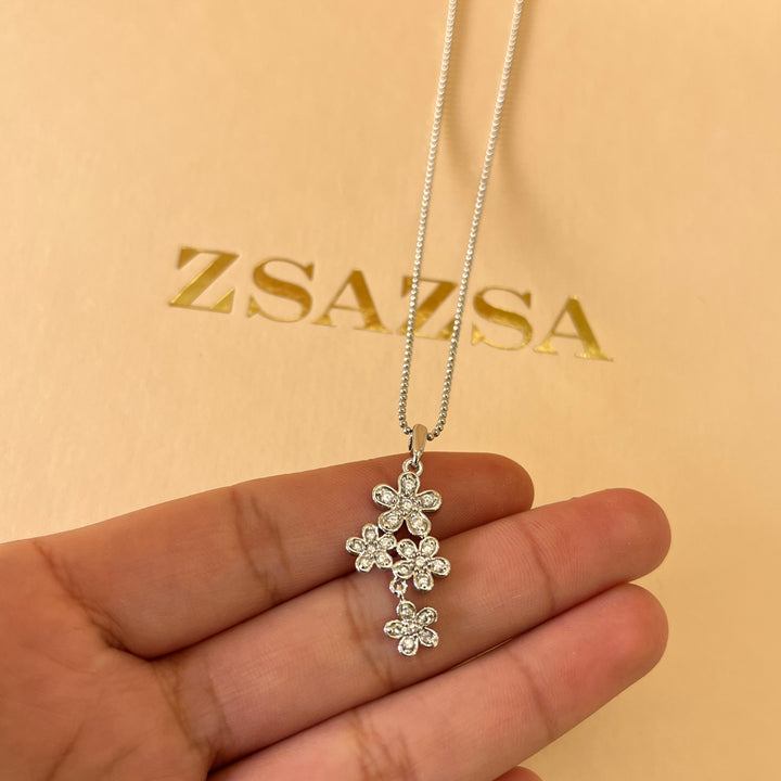 Silver zircone flower set