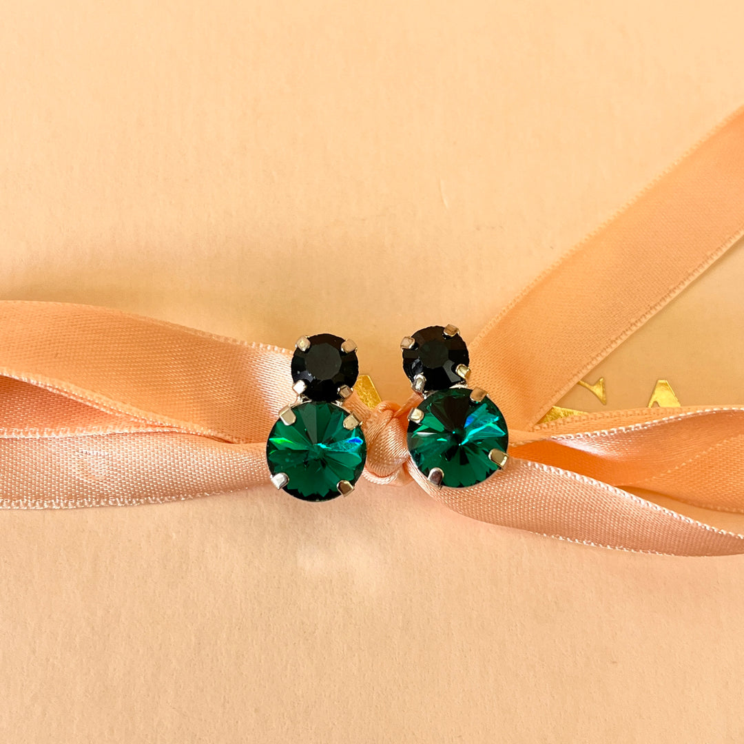 Dark green preciosa crystals studs